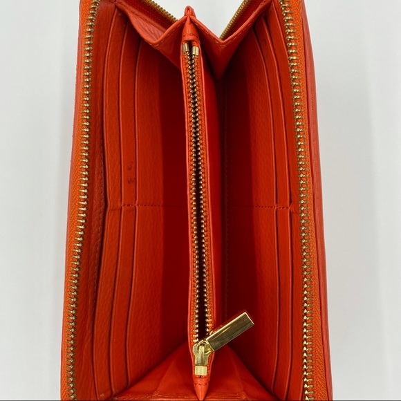 Tory Burch Amanda Zip Around Continental Wallet in Orange - Picture 4 of 11